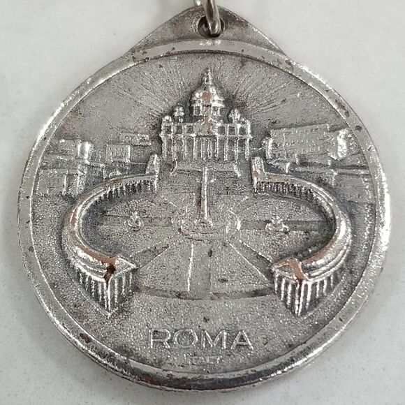 Vintage Pope John Paul II souvenir keychain pewter? 1983 - Picture 6 of 8